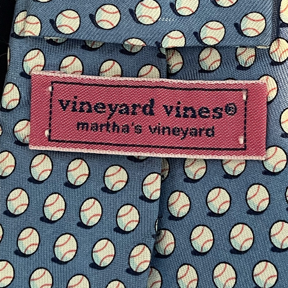 Vineyard Vines boys tie.